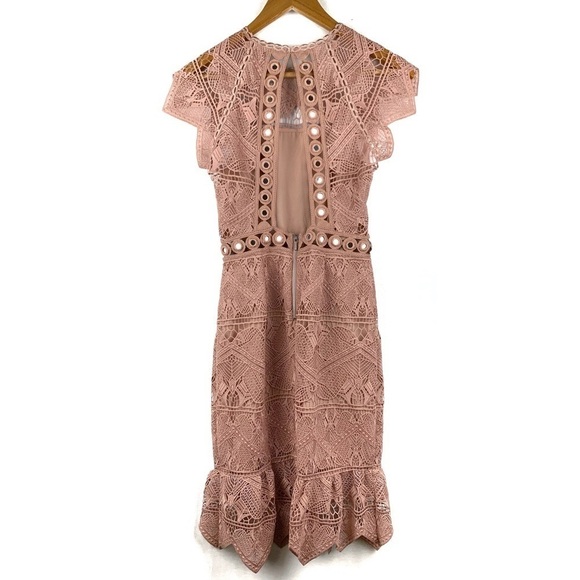 Saylor Joah lace dress with open back - Picture 5 of 6